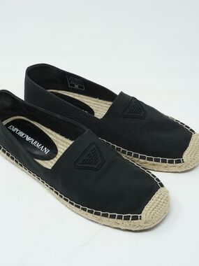 Like NEW ARMANI MEN ESPADRILLES, Size 8